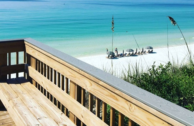 Blue Mountain Beach Townhome-Steps to Private Beach Access-Community Pool