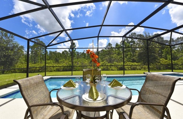 Calabria at Westside 2 - Tranquil villa with private pool & game room near Disney