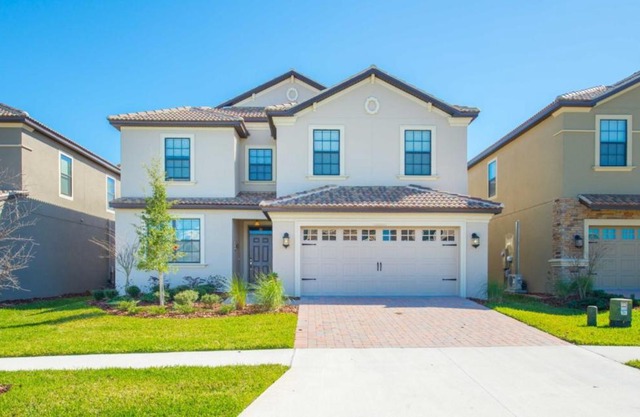Champions Gate Grand Escape - Six Bedroom Home