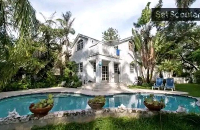 Coconut Grove Guest House