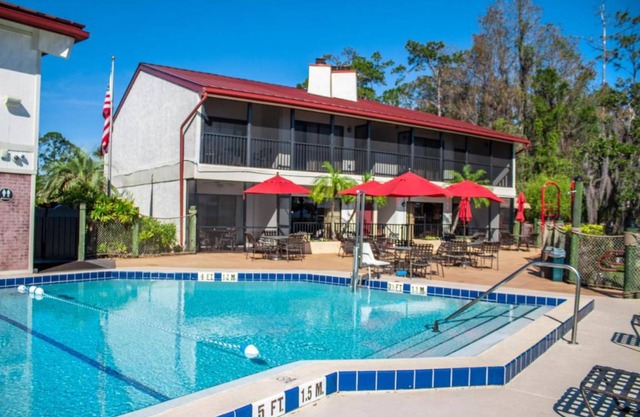 Condo ∙ 2 bedrooms ∙ 6 guests
