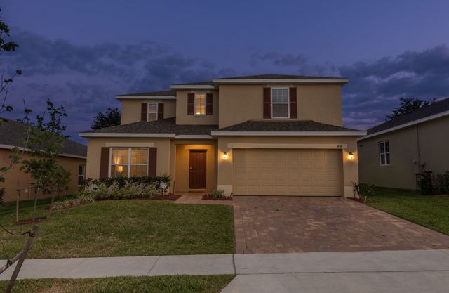 CONTEMPORARY 5 BED 5 * REVIEWS GATED CONVENIENT FOR DISNEY UNIVERSAL LEGOLAND
