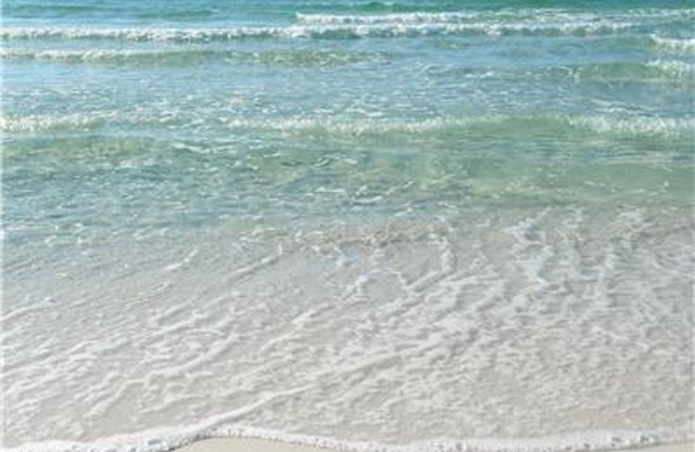 Costa Vista 21 Remodeled townhome across from the beautiful Gulf of Mexico