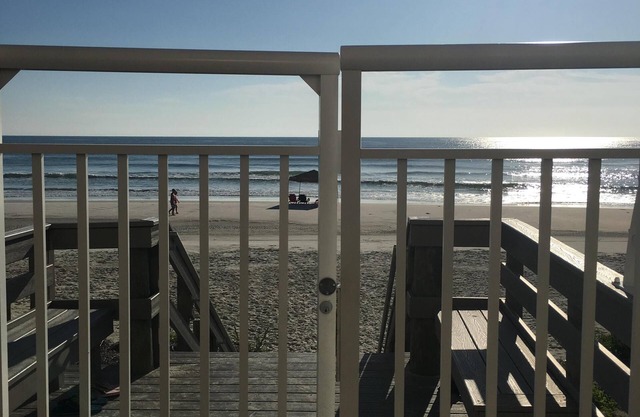 Direct ocean front Northeast corner unit 601 Southpoint 2b/2ba /6th floor/wifi