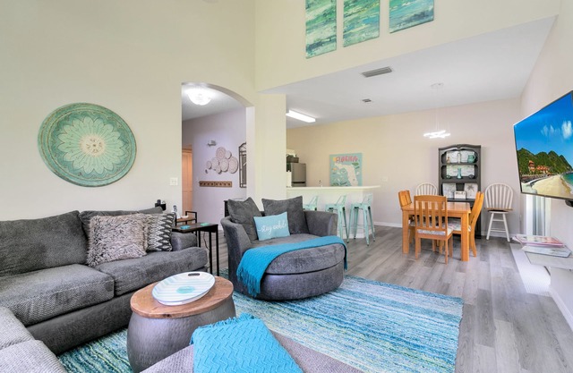 Disney Area 4 bedroom/3.5 Bathroom Emerald Island Resort