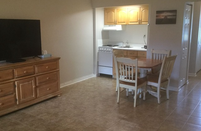 Efficiency apartment, ground floor, looks at pool 1/4 mile to resident’s beach