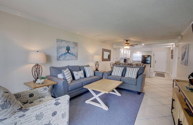 El Matador 317 - Walk right out to the pool and the beach!