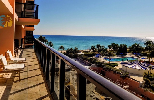 Executive Large 5 Bedroom Bachelorette Dream Vacation - 807
