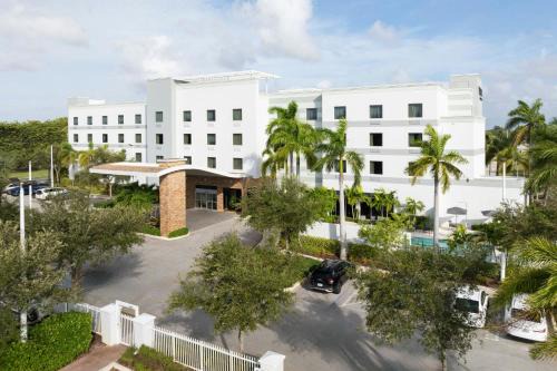 Fairfield Inn 