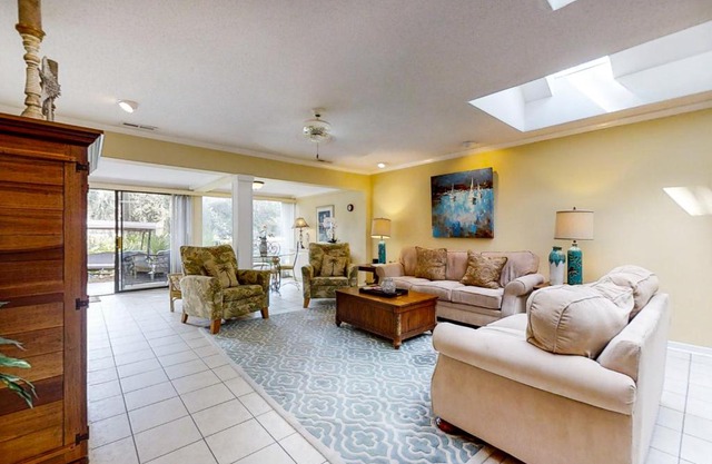 Fairway Lane 99
