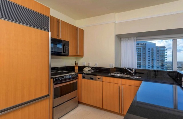 Four Seasons Hotel Miami 2 bedroom suite