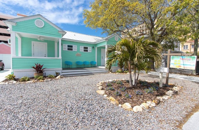Frenchy's Cottages on East Shore 490 home