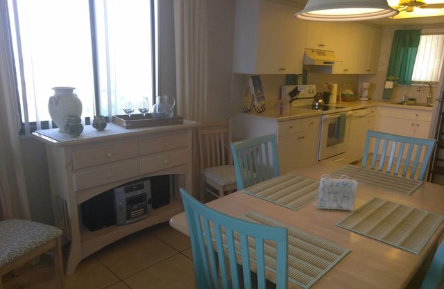 Gulf Island Beach and Tennis Club, unit 2-401