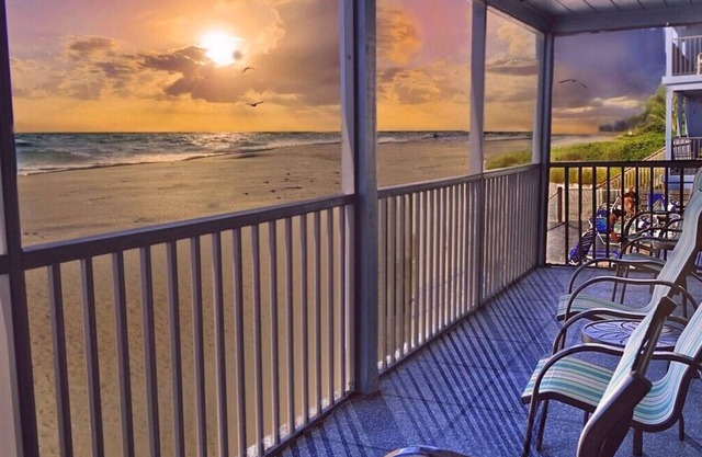 Gulf Place Unit 3 in Holmes Beach