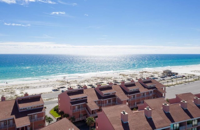 Gulf View Condo with Easy Access to Gulf, Sound and Pool.
