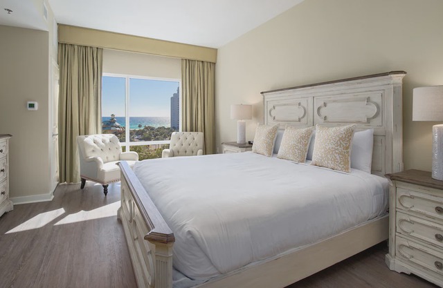 Gulf Views - Beautifully Remodeled!