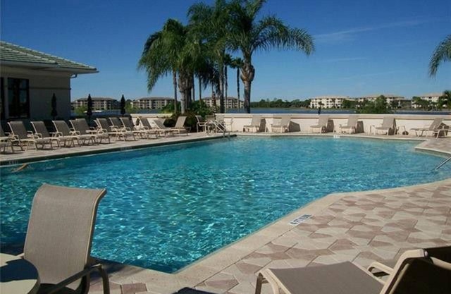 Heritage Palms Golf Country Club 
