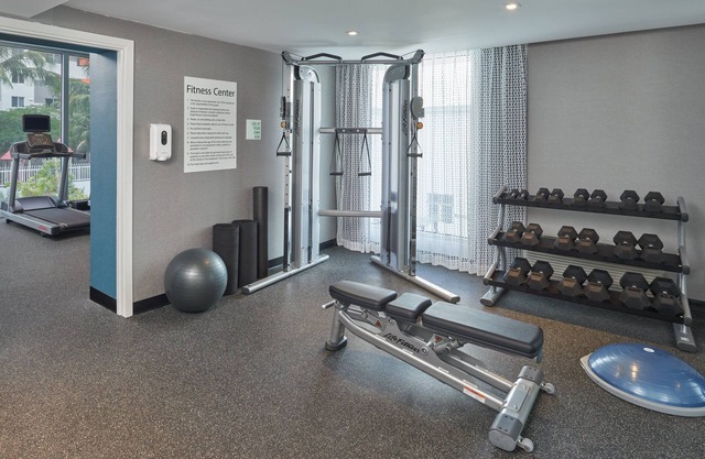 Holiday Inn Miami North – I-95, an IHG Hotel
