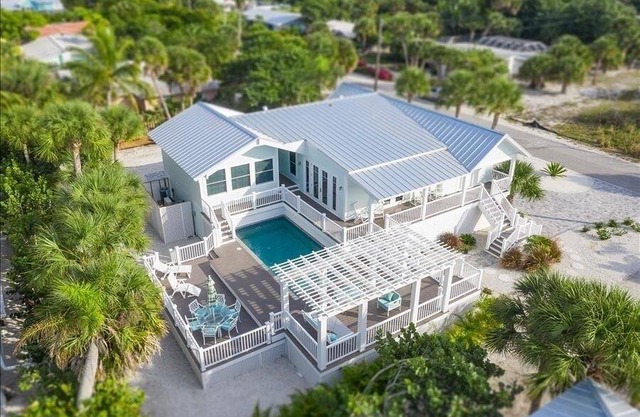 Homes-307 Gasparilla Street