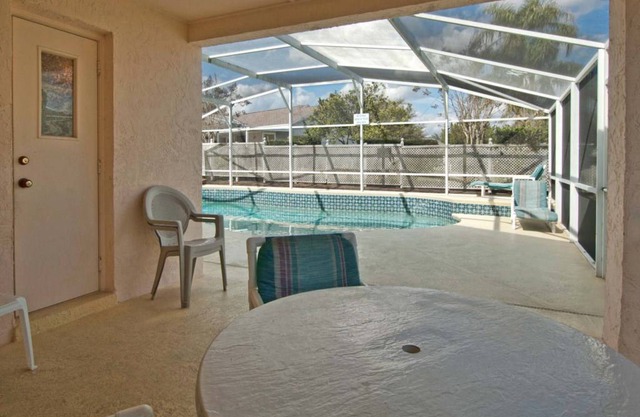 House ∙ 4 bedrooms ∙ 8 guests