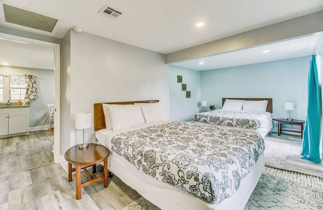 House ∙ 6 bedrooms ∙ 24 guests