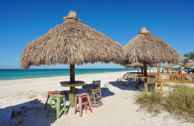 Island Gem A by Duncan Real Estate