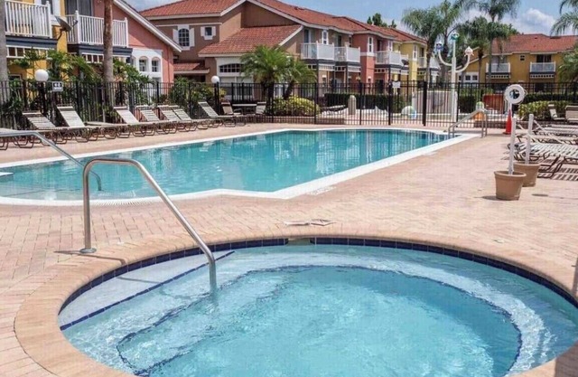 Berkley Resort 