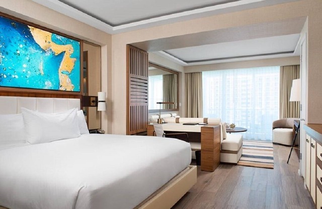 Junior Suite with Kitchen Partial Ocean View
