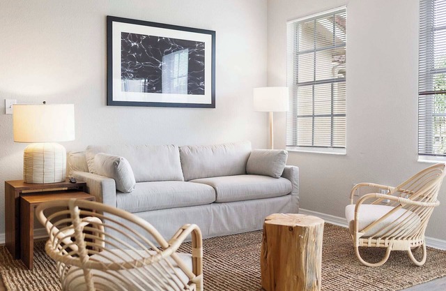 Kasa | Family Friendly 2BD + Self Check-In | Wellington