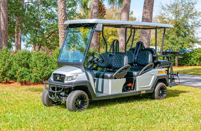 Lakefront ~ Golf Cart ~ Private Patio ~ Loft Area