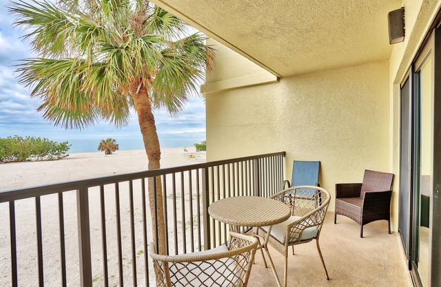 Land's End 202-11, Beach front, Close to Pool!