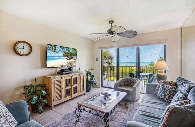 Land's End 303 building 8, Beautiful Gulf Front Condo With Private Balcony