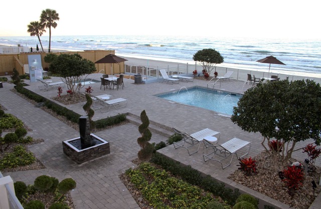 Lotus Boutique Inn & Suites