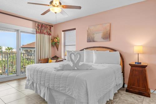 Maravilla Condominium 3401 by Newman-Dailey