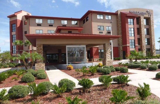 Marble Waters Hotel 