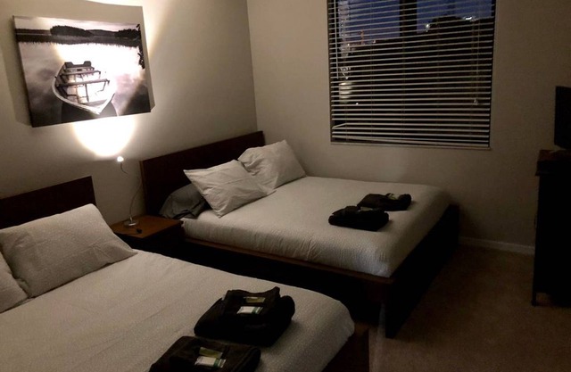 Next to Las Olas Blvd. 3 Bedroom Apt Downtown FLL