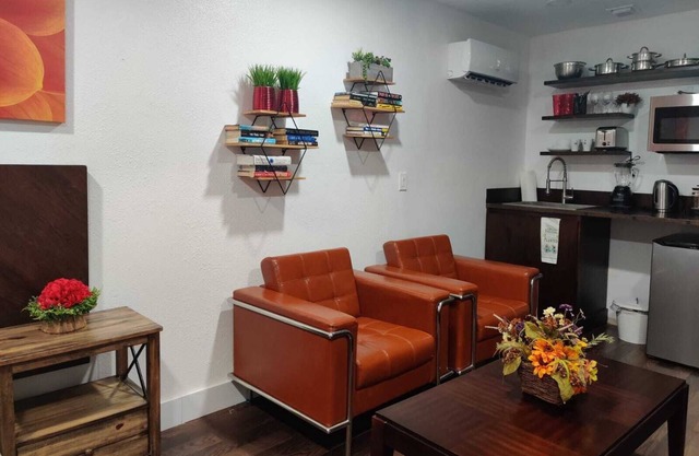 NOV PROMO! NO Cleaning Fee | No pet fee | Beach 5min | Terrace