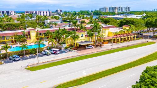 Oasis Boca Raton