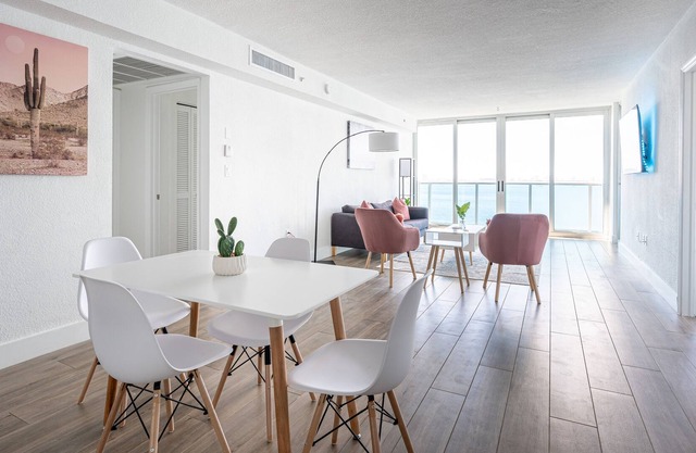 Ocean View 2B &2B Miami Beach Condo