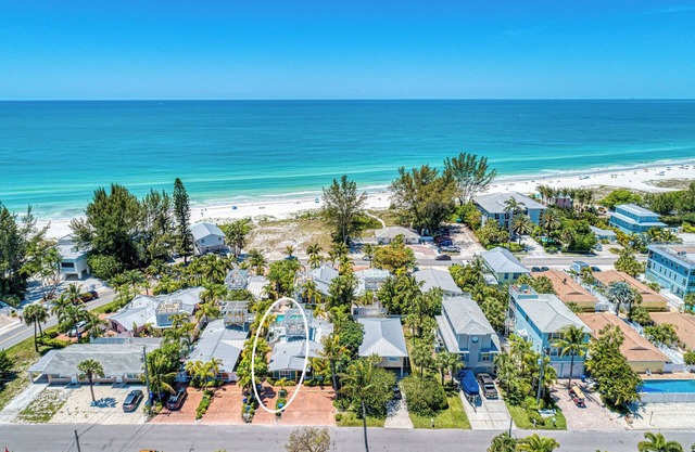 Holmes Beach 