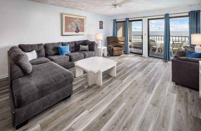 SD 409: Vista Vibe - Chase the Sun and Savor the Peace!