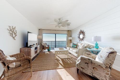 Chateaux Indian Shores 