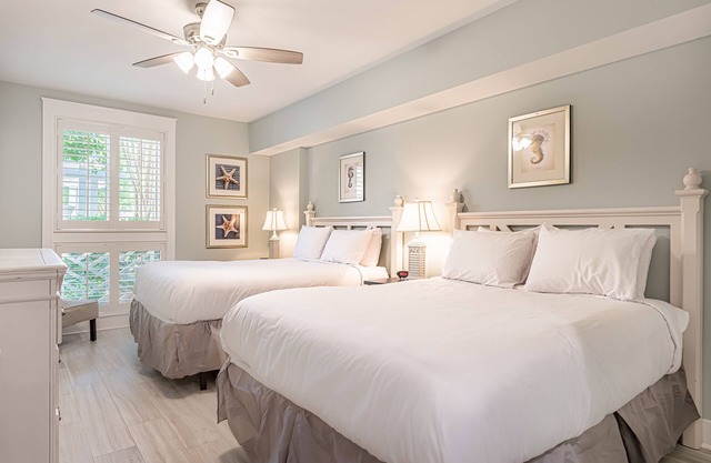Studio ~ Kitchenette ~ Family Friendly ~ Community Pool ~ Fitness Center