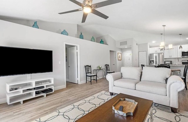 Club Cottage Palm Beach Gardens 