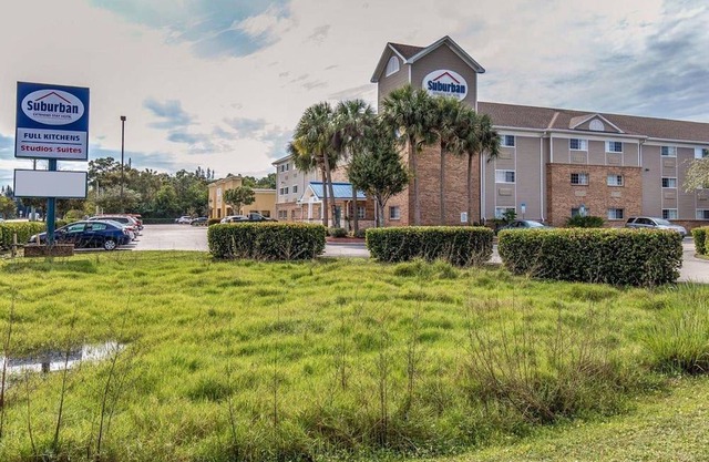 Suburban Extended Stay Hotel Fort Myers Cape Coral
