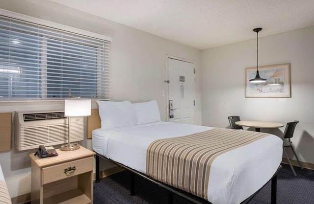 Suburban Extended Stay Hotel Lakeland North
