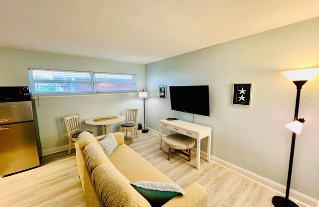 The Blue Tortuga 3 - 1 BR apartment