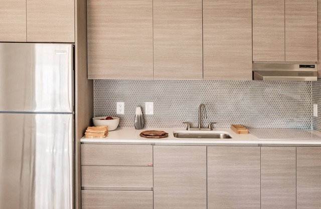 Three Bed Three Bath Apartment 8 min from Brickell