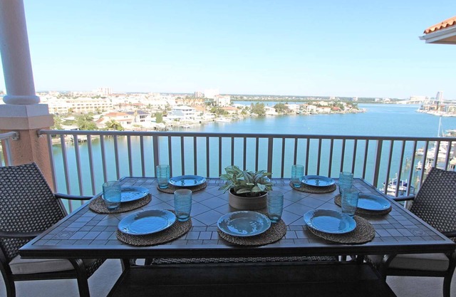 Top Floor Privacy and Spectacular Penthouse Views! FREE Activities! ~ 806 Harborview Grande