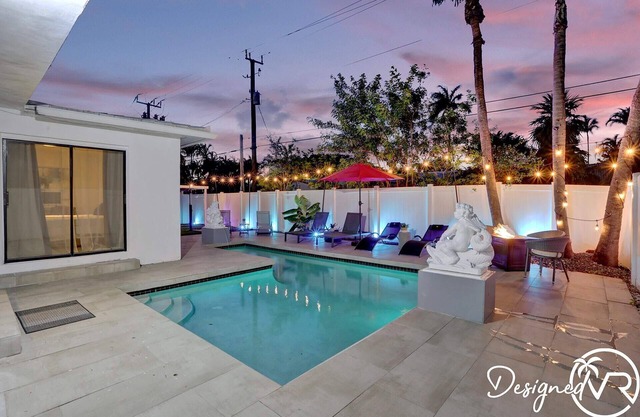 Tranquil Bliss Near the Beach Modern 4BR Retreat +